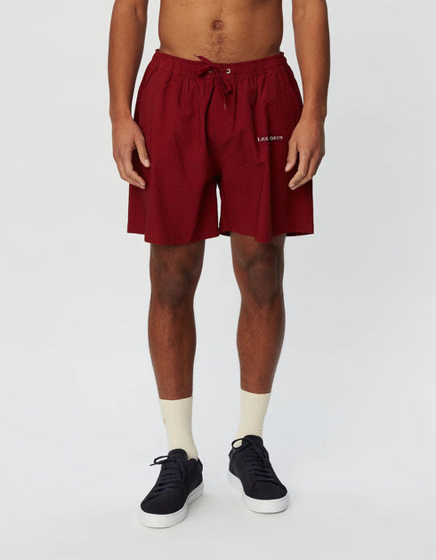 LES DEUX STAN SEERSUCKER SWIM SHORT